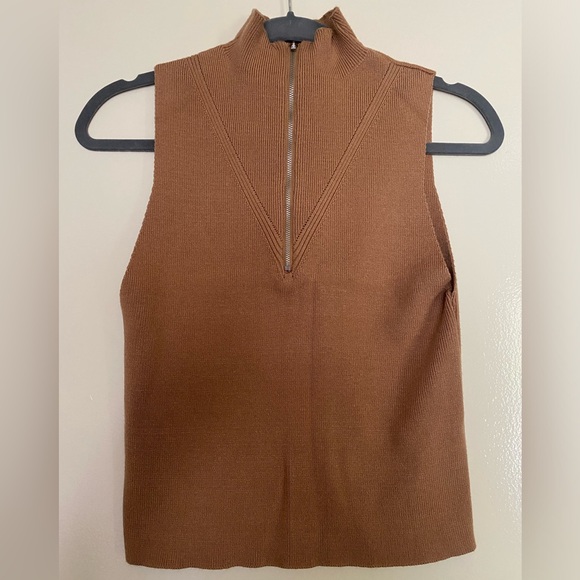 ♥️SOLD♥️ FOREVER 21 nude sweater-knit cropped tank - Picture 3 of 6